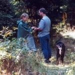 Jule und Nico beim Pilzsammler